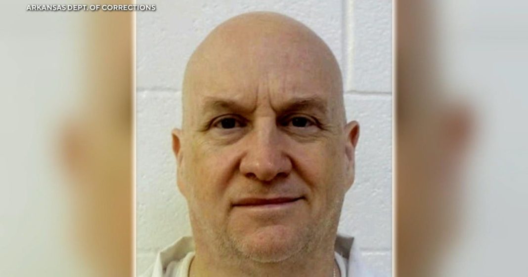 Manhunt continues in Arkansas for former police chief who escaped from prison