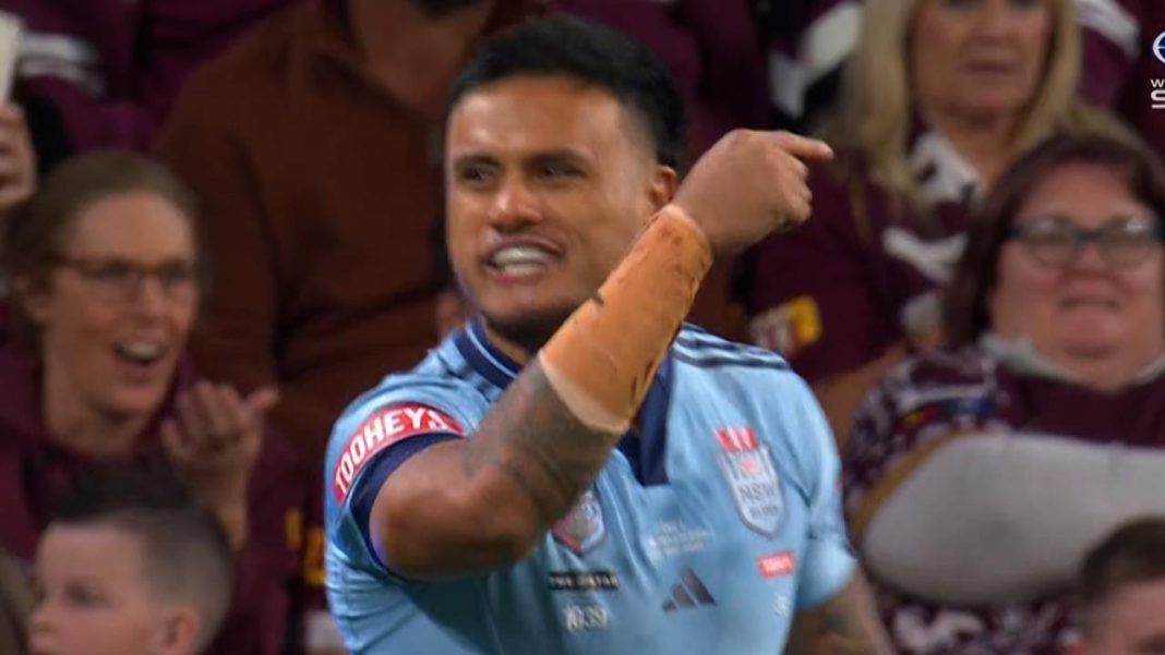 State of Origin 2025: Spencer Leniu, kick-off moment, Leniu sprays Queensland Maroons after kick-off, Leniu branded a ‘grub’, news, videos, highlights