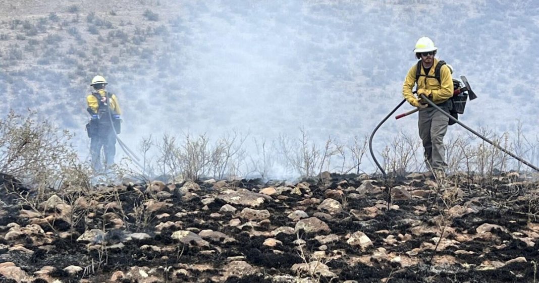 New Mexico wildfires force evacuations for about 2,000 homes, prompt state of emergency order